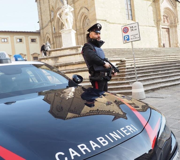 Arezzo sicurezza sul lavoro i carabinieri di Arezzo denunciano 4